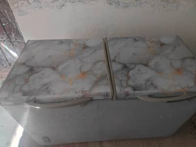 waves deep freezer All ok condition totally Geniune ha gas bhi Geniune