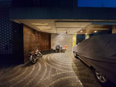 TWO KANAL HOUSE VERY REASONABLE PRICE BEST LOCATION IN PH 5