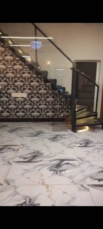 7 marly double story