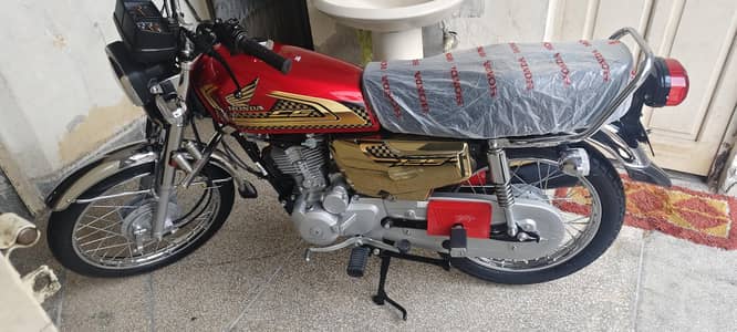 Honda CG125 Gold