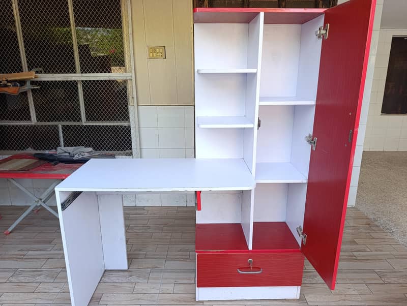 Study desk/ Computer table / Worktable 0