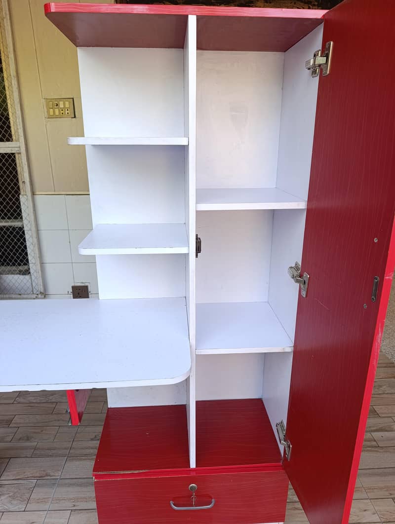 Study desk/ Computer table / Worktable 1