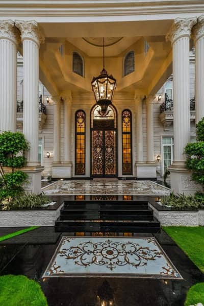 Owner Needy Sale This House Going To Abroad 1 Kanal Top Quality Build Luxurious Beautiful MODREN Design Villa With Basement For Sale In DHA Lahore Phase 8