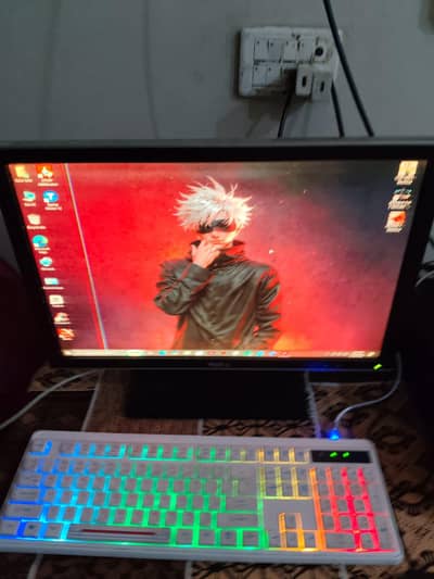 low end Gaming PC complete setup with lcd keyboard and mouse