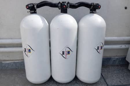 Santro Original Gas Kit with Cylinder – Excellent Condition