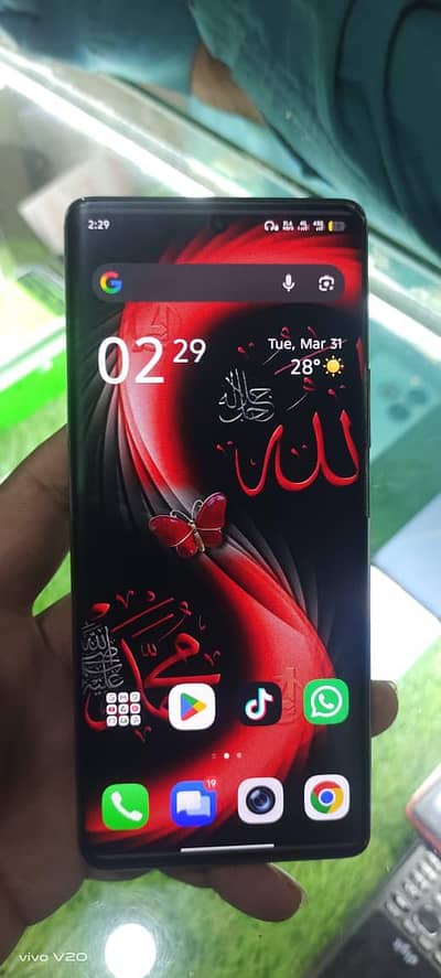 Infinix note 40 pro 12/256 with box charger