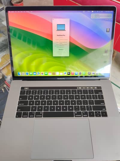 Mac book pro 2019   Intel i9  32GB Ram 1tb Nvme 4 Gb Graphic card