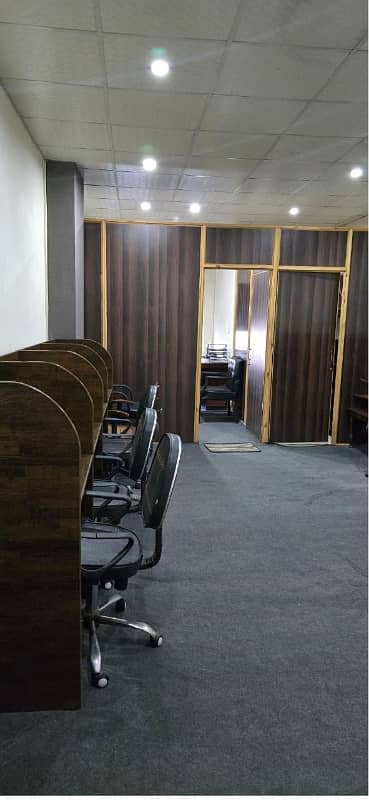 Fully Furnished Office For Rent Area 550 Square Feet Office Available For Rent Real Pictures In Main Boulevard Road Gulberg 3 Lahore