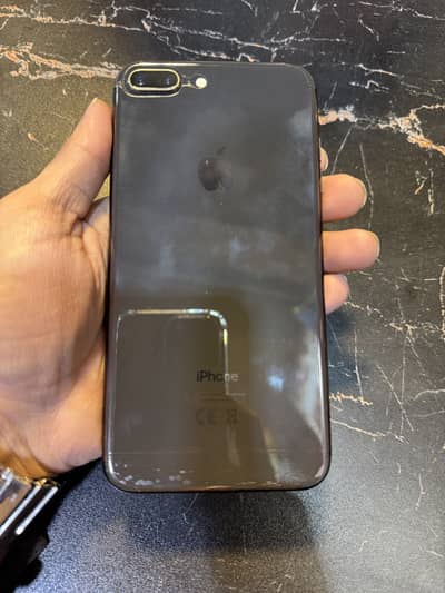 iPhone 8 Plus 64GB pta approved