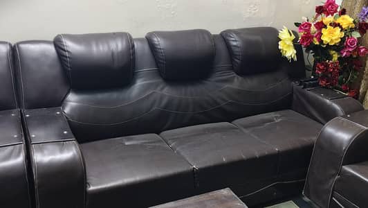 6 seater black sofas for sale in b17 Islamabad condintion 8/10