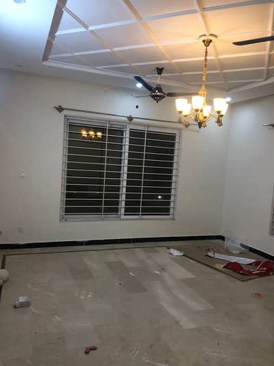 14 Marla brand new upper portion available for rent