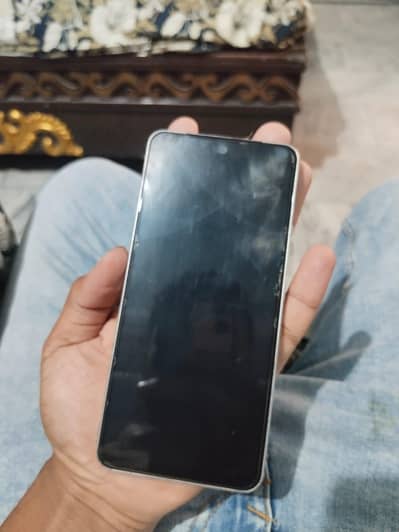 vivo y400  contact 03120475729