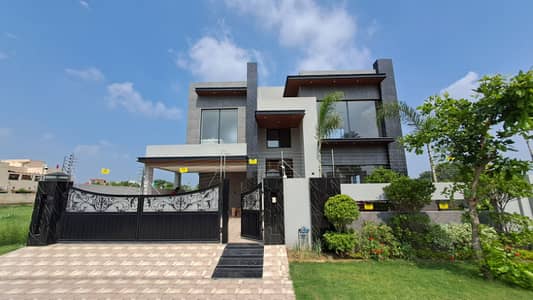 1 Kanal Out Standing Top Quality House Designed For Sale In Dha Phase 6