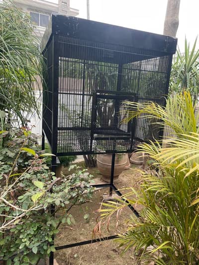 Almost new 3*3 thick wire strong metal cage