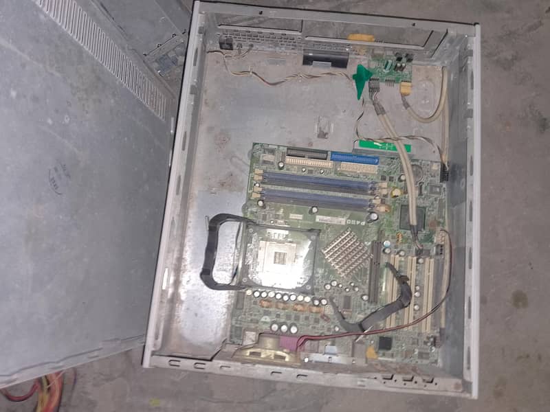 Case+Dead Full PCOld model Things inside 4