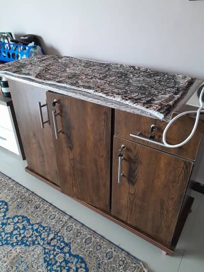 Iron Stand Wodden Big Size almost Brand New only 9k