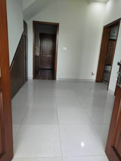 4 Marla ground portion available for rent g 13