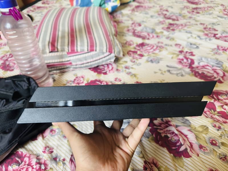 Ps4 1Tb JAILBROKEN 6