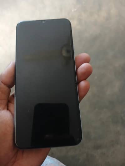 Spark neo8 4+128/only 3 mointh used