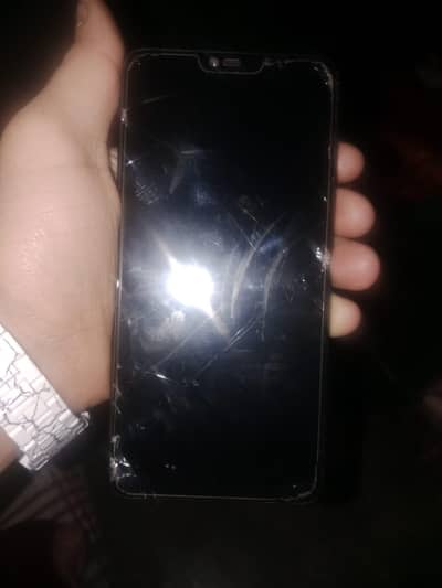 box nhi hai charger nhi hai