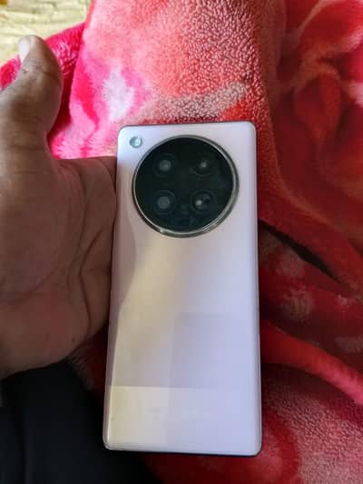 infnix zero 40 box charger sat ha