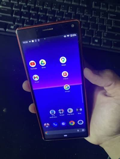 Sony Xperia 8