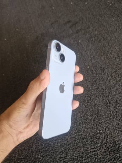Iphone 14 well maintained