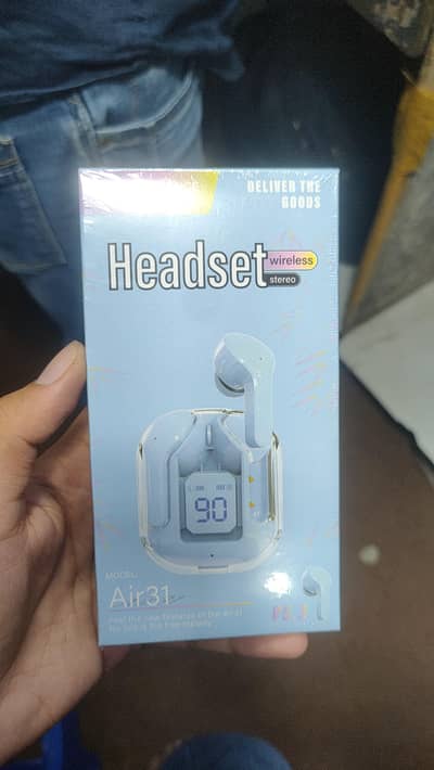 Air 31 earbuds