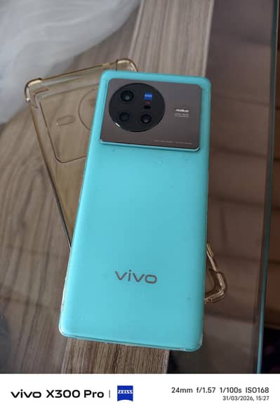 vivo x80