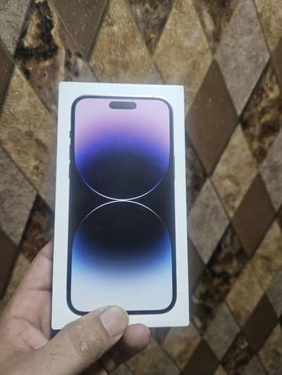 i phone 14 pro max  256 just active purple