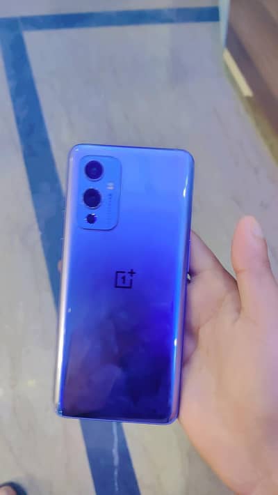 one plus 9 Purple color