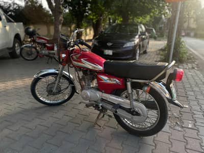 Honda CG 125 Home Used Good condition. Read full Ad before contacting.