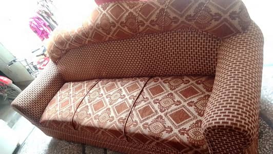 5 seter sofa . cushon wala sofa ha