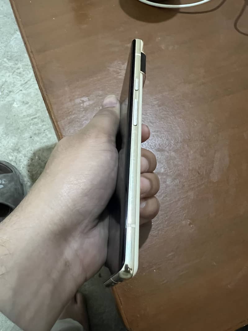 Google Pixel 6 pro 1