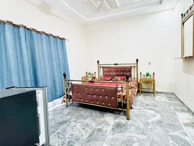 Prime Location Citi Housing Society 4 Marla Flat Up For rent