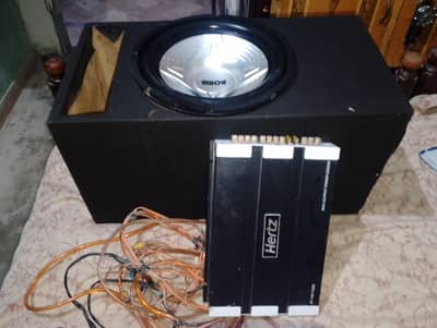 HERTZ imlifier & wofeer sound system  new condition with wairing