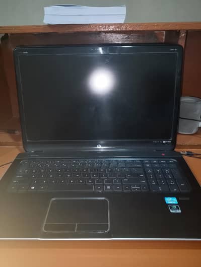 HP laptop 6GB Graphics card with 12 GB  Ram Fingerprint. storage 500GB