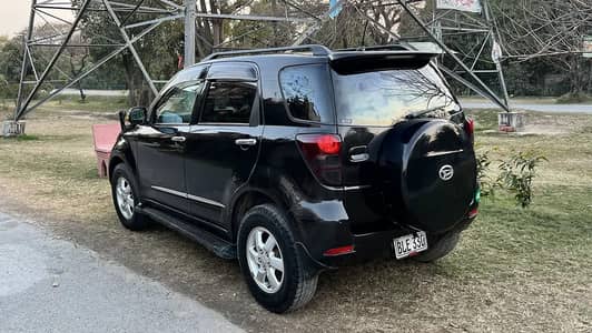 Toyota rush Daihatsu bego full option