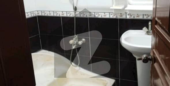 4 Bed Dd Portion For Rent