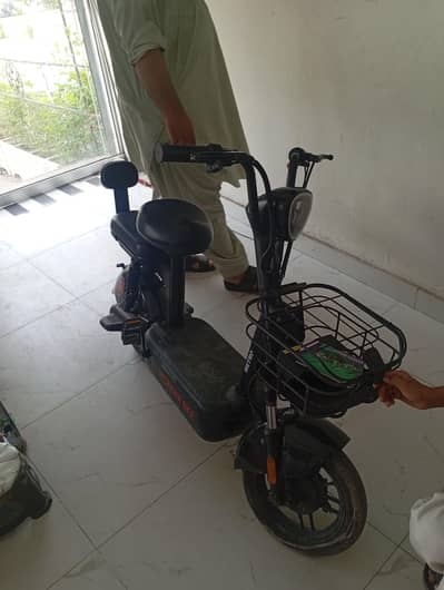 metro electric bike 2 battery running or 2 damage