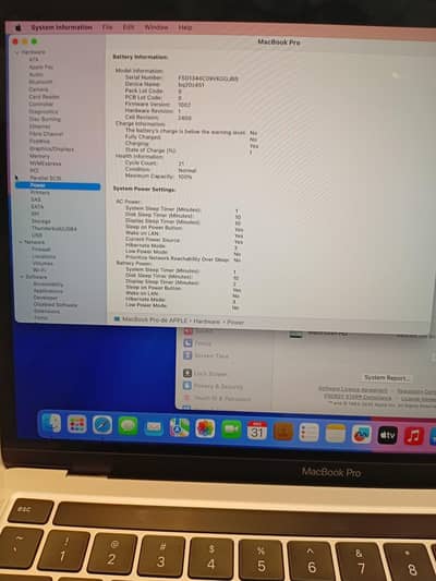 Macbook Pro m1 2020 ,13 inches ,16 Gb RAm 512Gb Ssd battery 100%