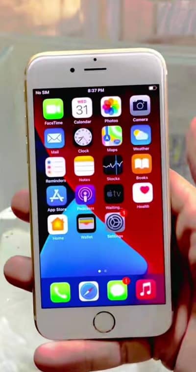 iphone 6splus  128gb ptA approved go my watsap number 03468556940