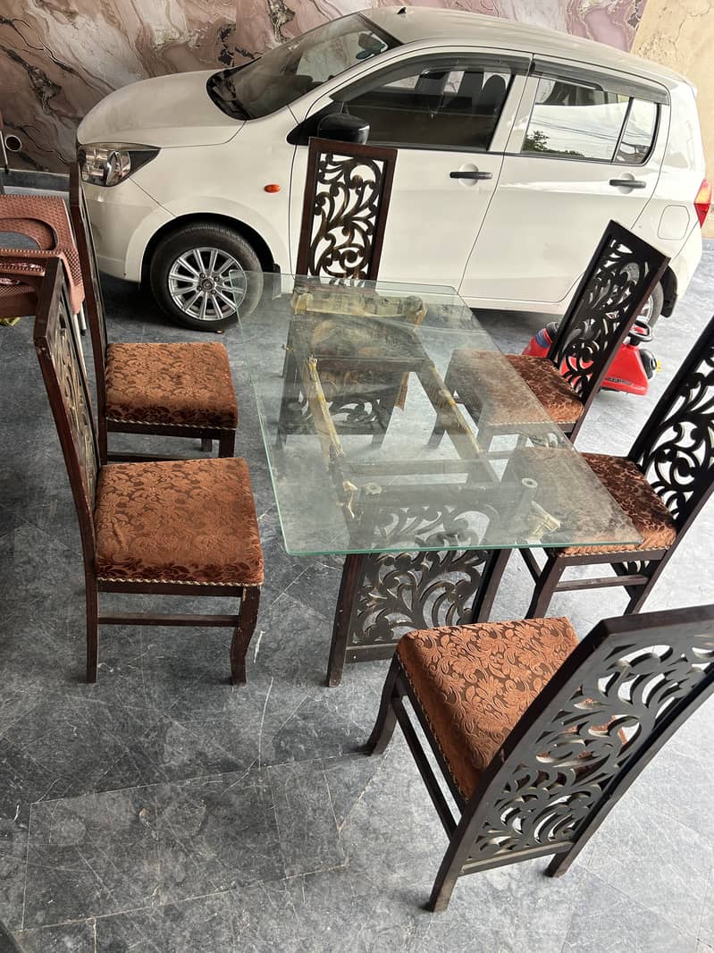 6 seater dining table 1