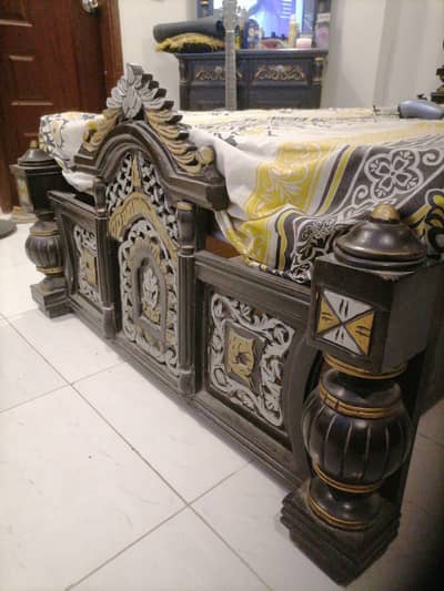 Chiniot single bed for sale