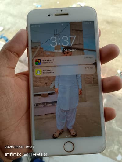 10by10 128GB bettery 100 all okaay phone he