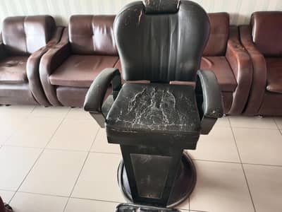 Salon Chairs in a good condition