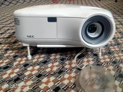 Projector (NEC - LT280) - پروجیکٹر