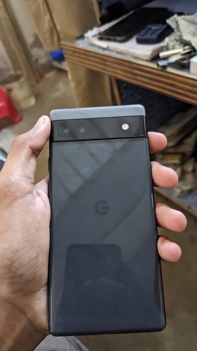 Google Pixel 6A 1