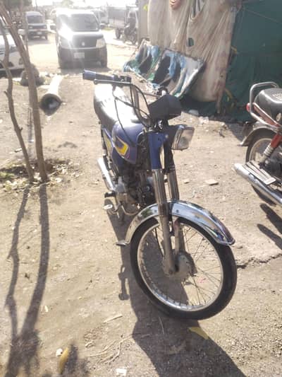 Treet bike cd70 2018 model Rawalpindi number contact 03115628873