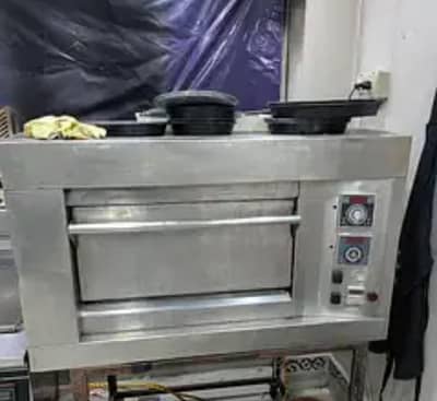 2 large pizza oven